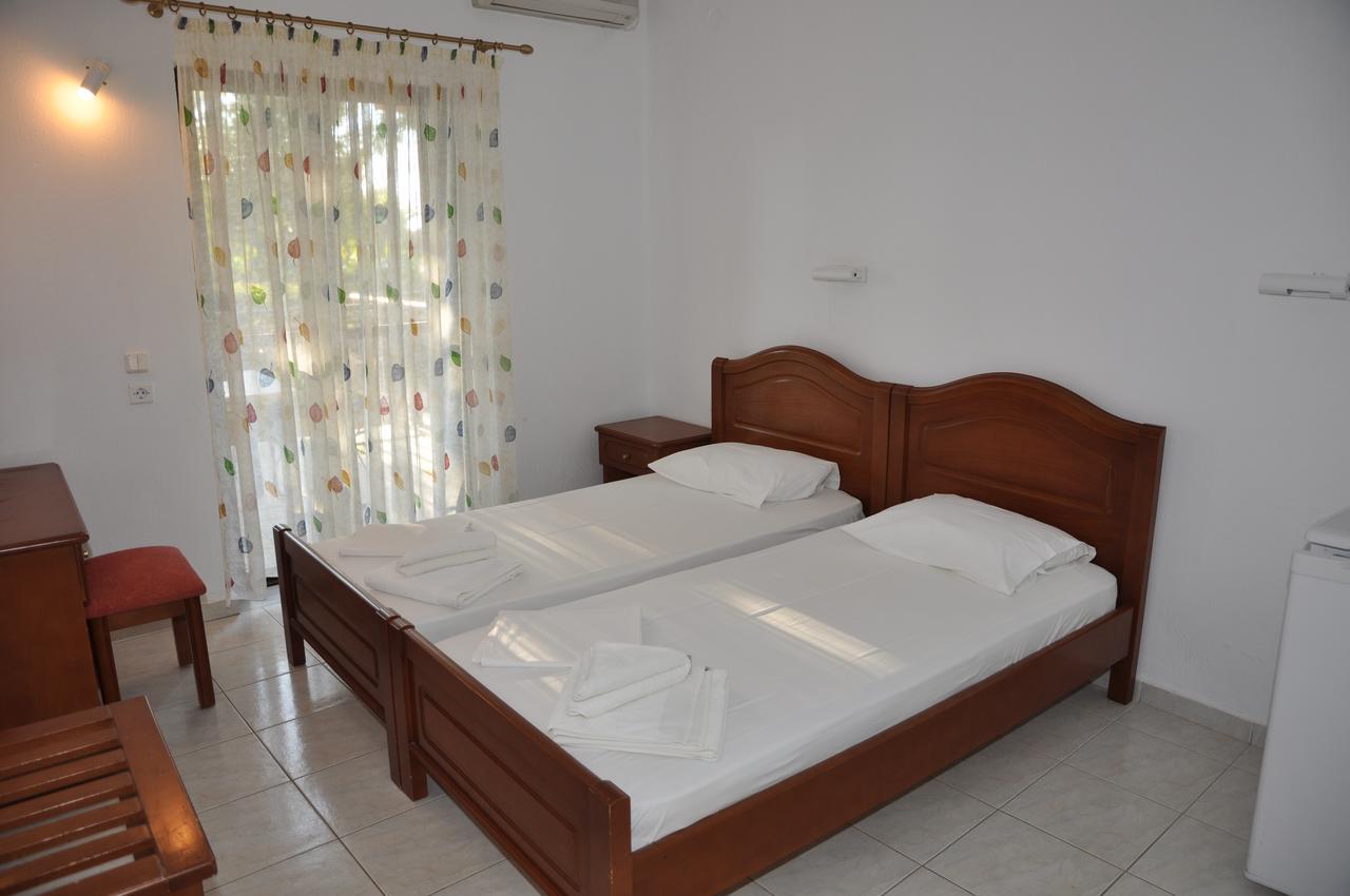 Hotel Dougas Αρκούδι Εξωτερικό φωτογραφία