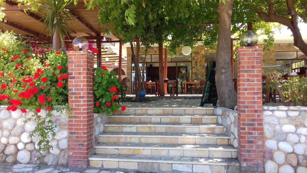 Hotel Dougas Αρκούδι Εξωτερικό φωτογραφία
